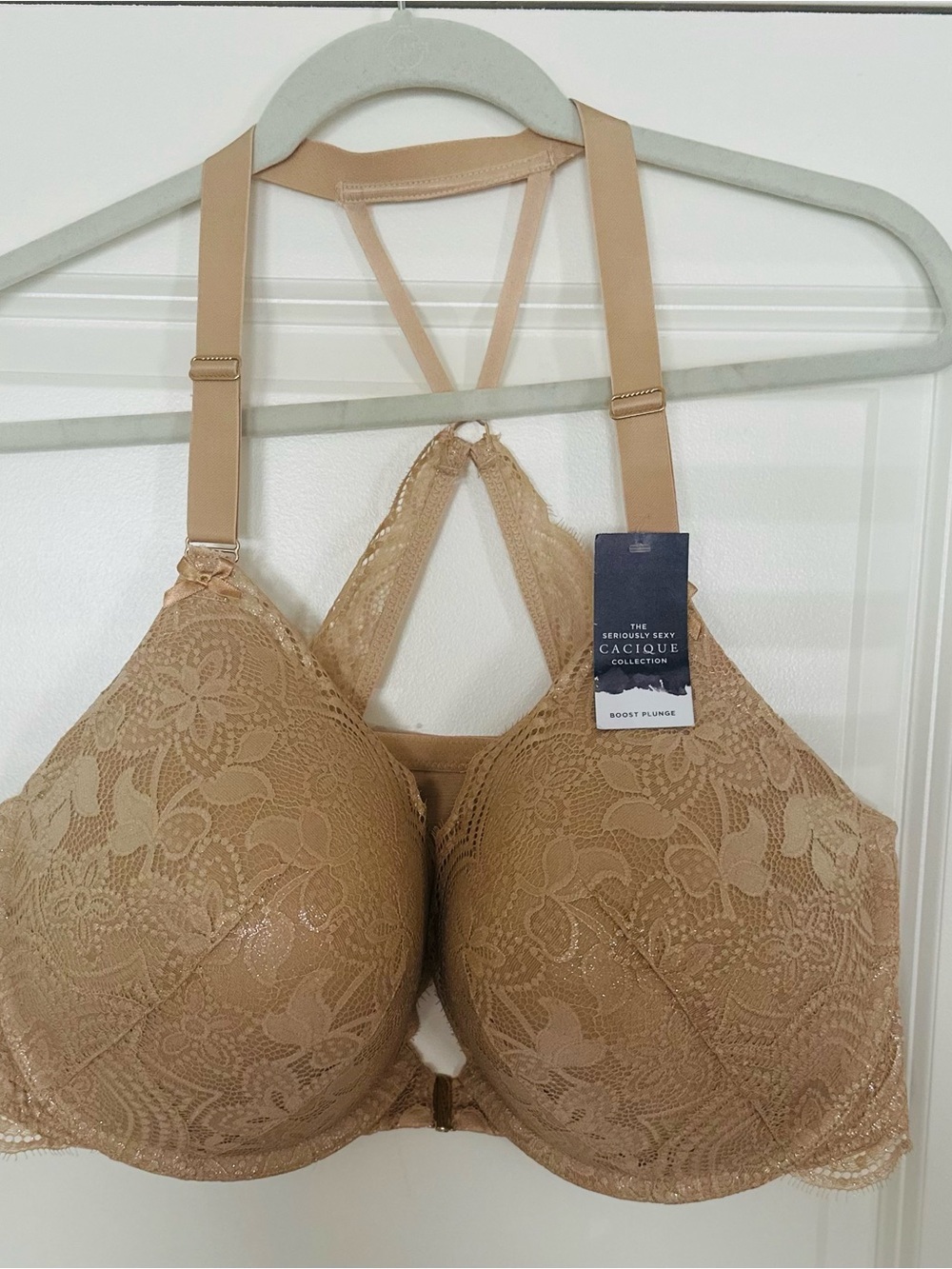 NWT Cacique Seriously Sexy Gold Boost Plunge Bra - Size 42F